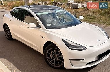 Седан Tesla Model 3 2020 в Ковеле
