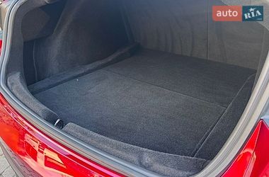 Седан Tesla Model 3 2025 в Львове