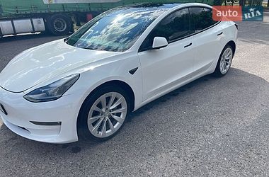 Седан Tesla Model 3 2021 в Новых Санжарах