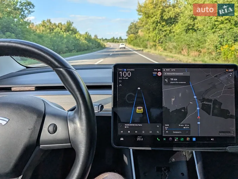 Tesla Model 3 2019