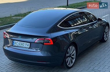 Седан Tesla Model 3 2019 в Житомирі