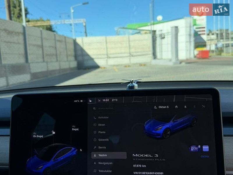 Седан Tesla Model 3 2019 в Одессе