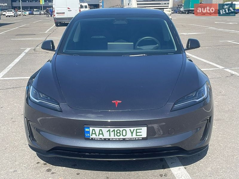 Седан Tesla Model 3 2024 в Києві фото 3 Седан Tesla Model 3 2024 в Києві