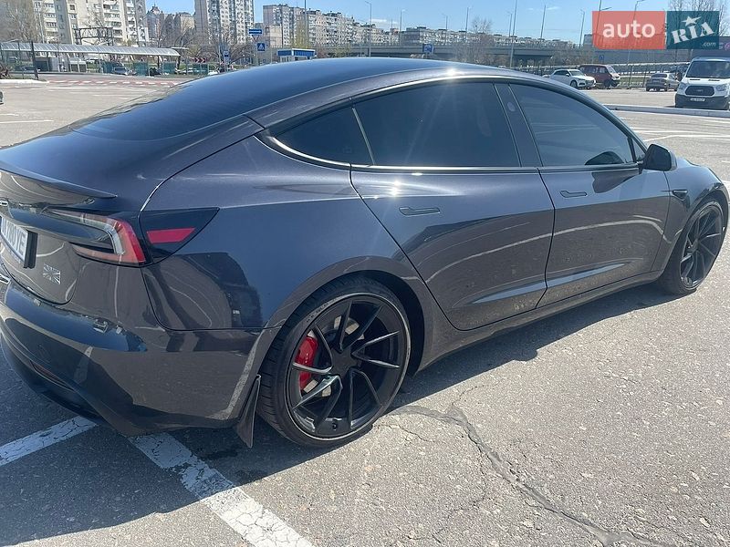 Седан Tesla Model 3 2024 в Києві фото 6 Седан Tesla Model 3 2024 в Києві