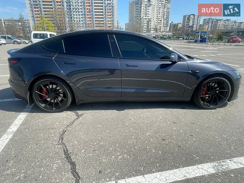 Седан Tesla Model 3 2024 в Києві фото 4 Седан Tesla Model 3 2024 в Києві