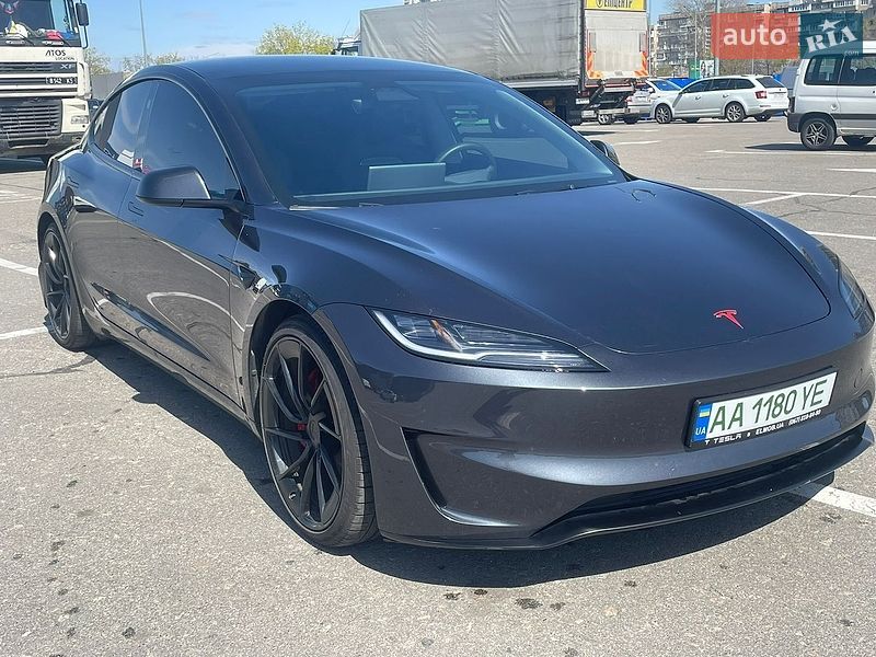 Седан Tesla Model 3 2024 в Києві фото 2 Седан Tesla Model 3 2024 в Києві