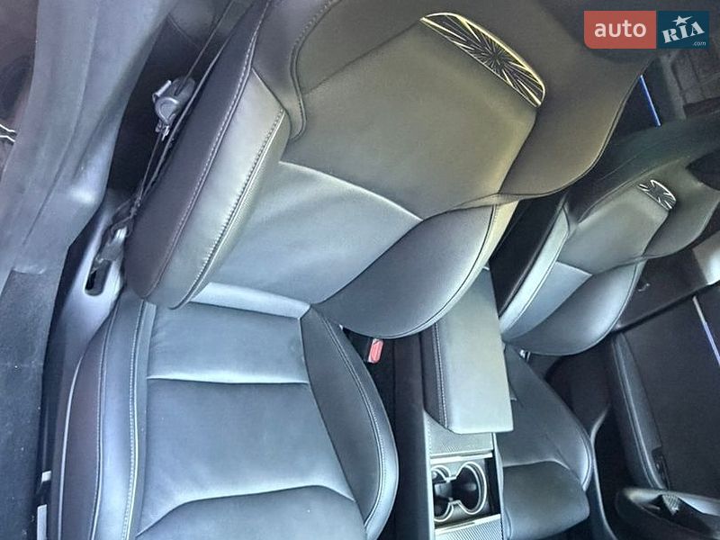 Седан Tesla Model 3 2024 в Києві фото 11 Седан Tesla Model 3 2024 в Києві