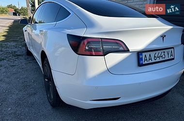 Седан Tesla Model 3 2018 в Полтаве