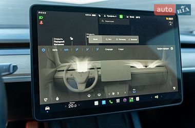 Седан Tesla Model 3 2021 в Львове