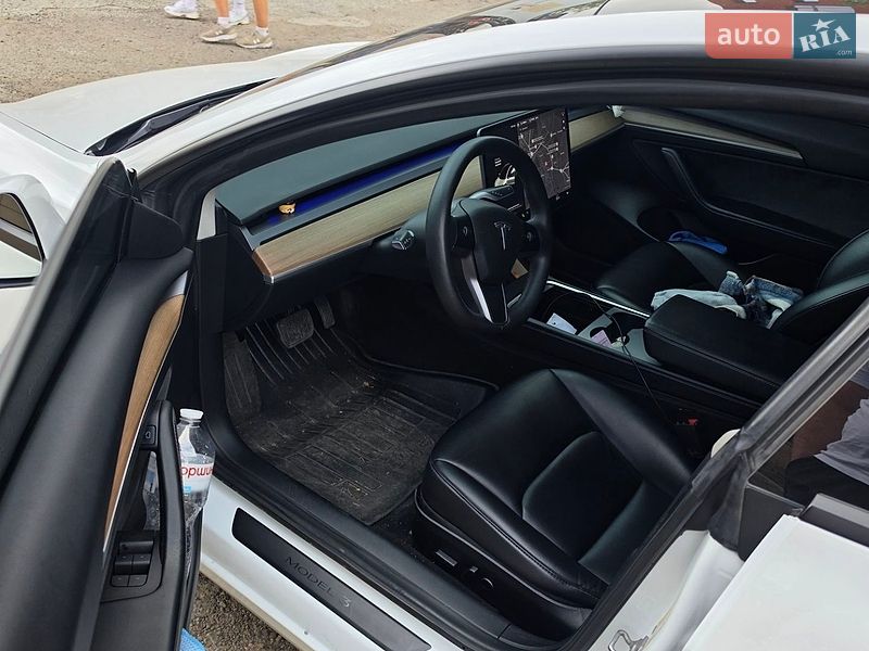 Седан Tesla Model 3 2021 в Львові фото 3 Седан Tesla Model 3 2021 в Львові