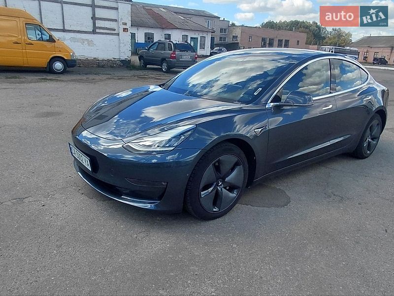 Tesla Model 3 2020 Tesla Model 3 2020