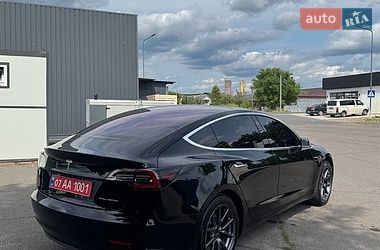 Седан Tesla Model 3 2018 в Хусте
