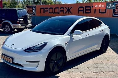Седан Tesla Model 3 2018 в Харкові