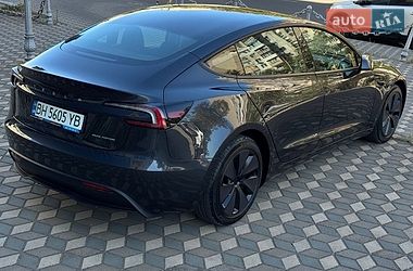 Седан Tesla Model 3 2025 в Одесі