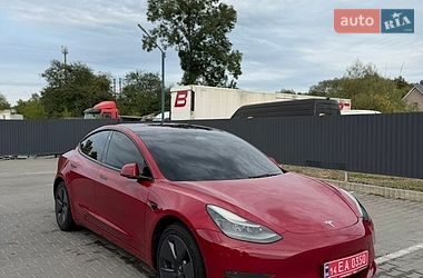Седан Tesla Model 3 2022 в Хмельницком