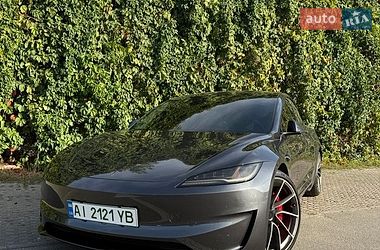 Седан Tesla Model 3 2024 в Києві