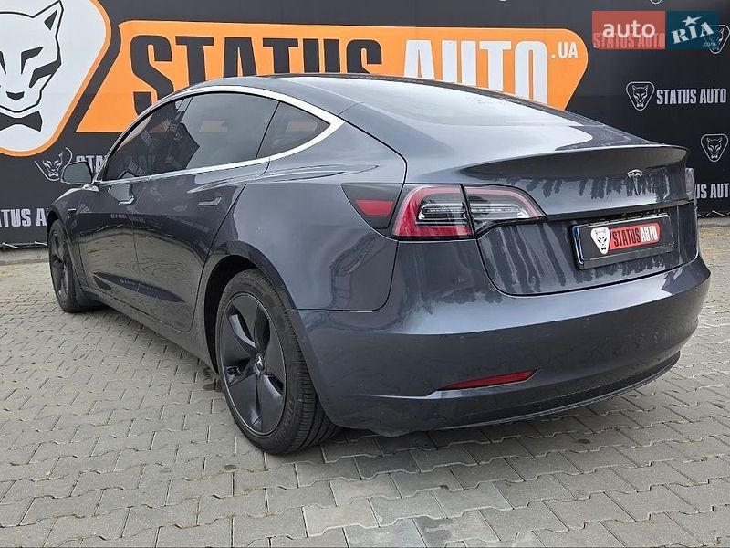 Седан Tesla Model 3 2019 в Хмельницком