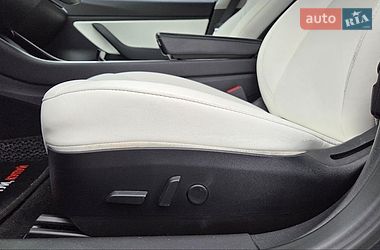 Седан Tesla Model 3 2019 в Хмельницком