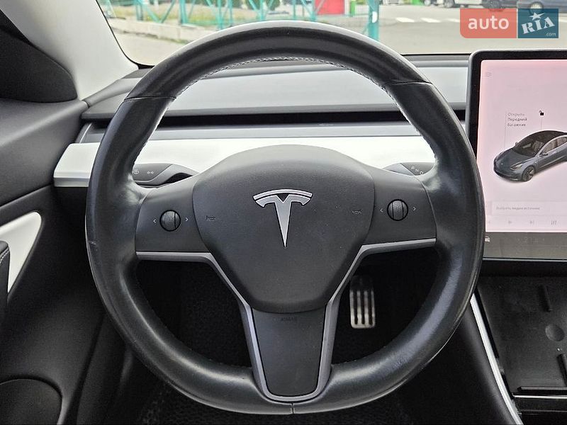 Седан Tesla Model 3 2019 в Хмельницком
