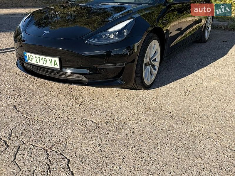 Седан Tesla Model 3 2022 в Запорожье