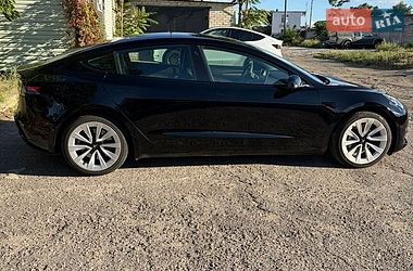 Седан Tesla Model 3 2022 в Запорожье