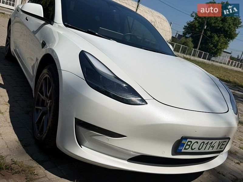Седан Tesla Model 3 2021 в Черновцах фото 4 Седан Tesla Model 3 2021 в Черновцах
