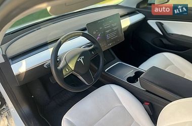 Седан Tesla Model 3 2021 в Києві
