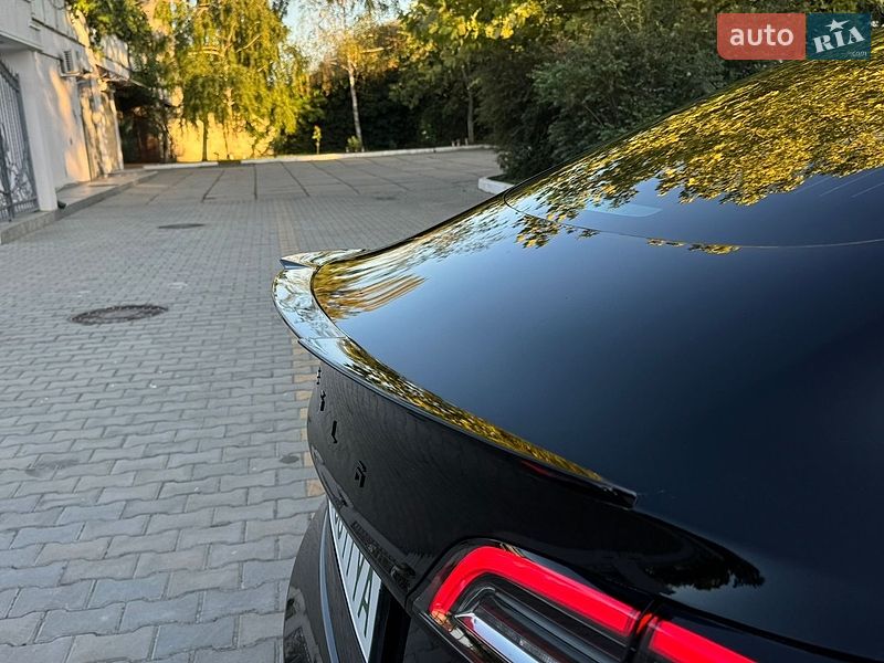 Седан Tesla Model 3 2019 в Одессе
