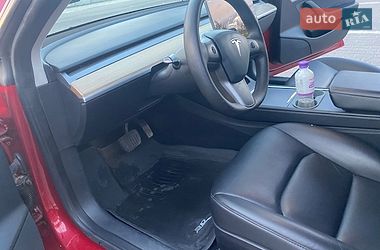 Седан Tesla Model 3 2022 в Киеве