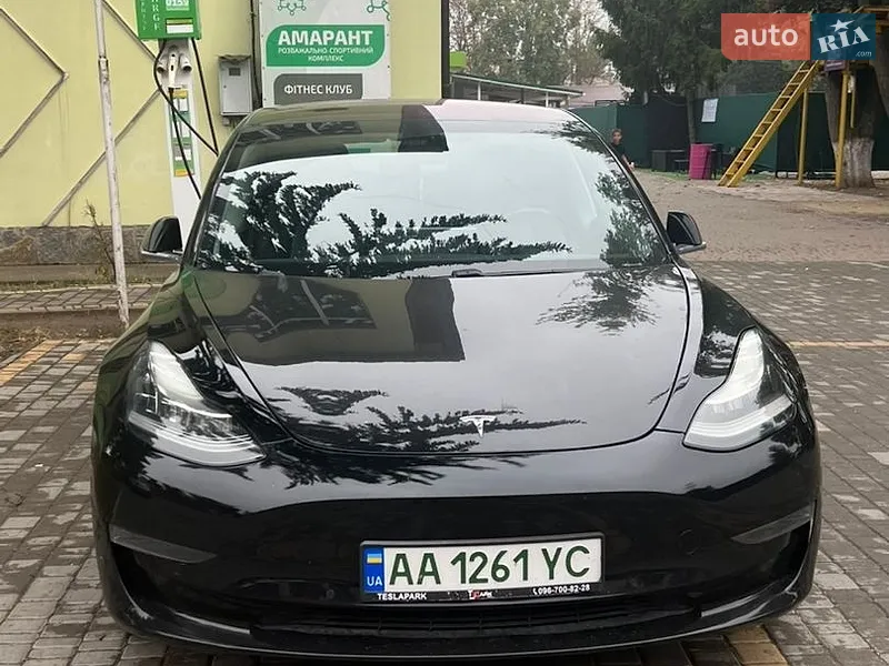 Tesla Model 3