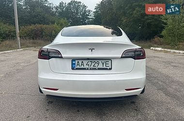 Седан Tesla Model 3 2021 в Кропивницком