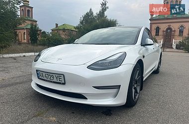 Седан Tesla Model 3 2021 в Кропивницком