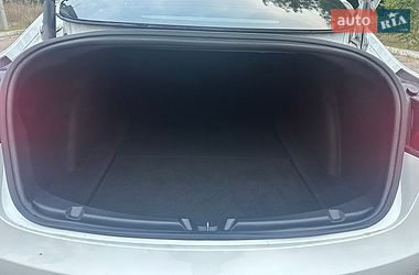 Седан Tesla Model 3 2021 в Кропивницком