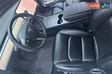 Седан Tesla Model 3 2021 в Кропивницком