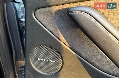 Седан Tesla Model 3 2023 в Львові