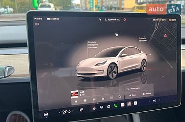 Седан Tesla Model 3 2022 в Києві