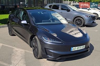 Седан Tesla Model 3 2025 в Дніпрі