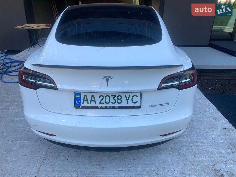 Седан Tesla Model 3 2018 в Києві фото 2 Седан Tesla Model 3 2018 в Києві