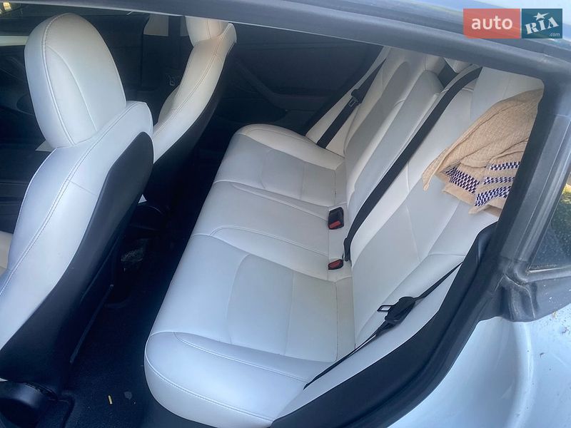 Седан Tesla Model 3 2018 в Києві фото 5 Седан Tesla Model 3 2018 в Києві
