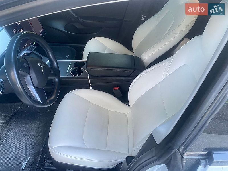 Седан Tesla Model 3 2018 в Києві фото 6 Седан Tesla Model 3 2018 в Києві