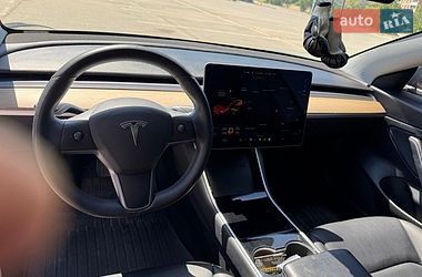 Седан Tesla Model 3 2019 в Запорожье
