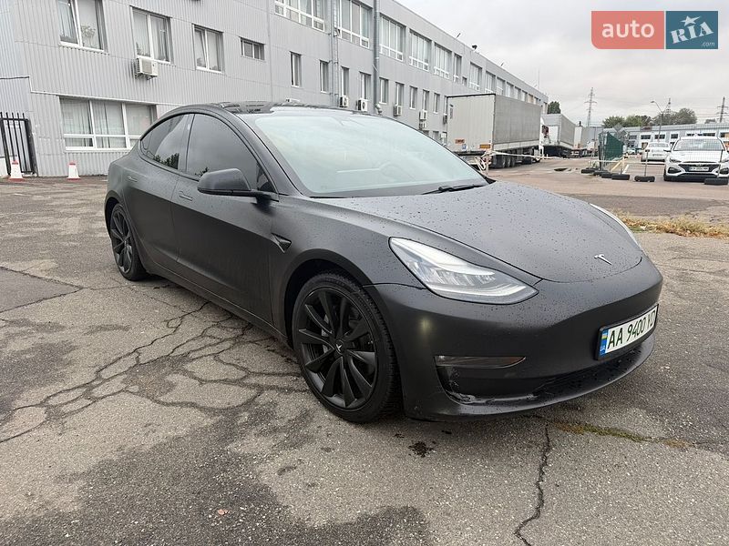 Tesla Model 3 2019