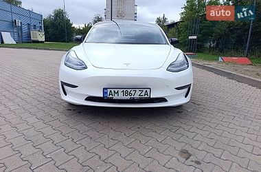 Седан Tesla Model 3 2021 в Житомире