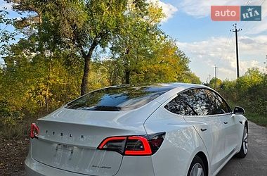 Седан Tesla Model 3 2019 в Ковелі