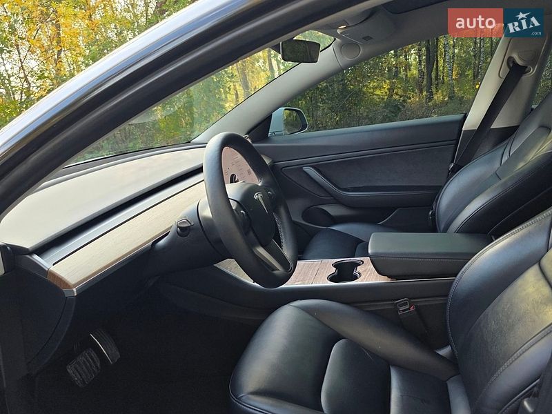 Седан Tesla Model 3 2019 в Ковеле
