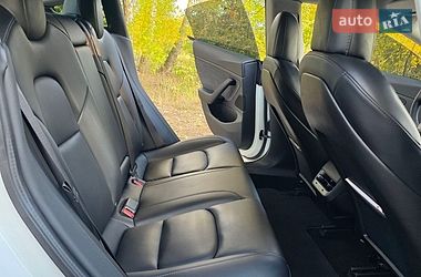 Седан Tesla Model 3 2019 в Ковеле