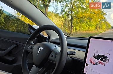 Седан Tesla Model 3 2019 в Ковеле