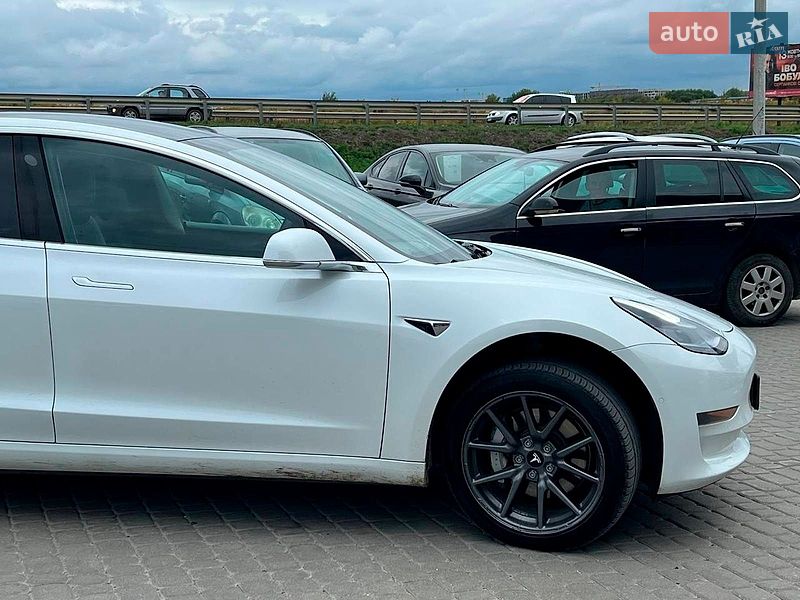 Седан Tesla Model 3 2020 в Дрогобыче фото 13 Седан Tesla Model 3 2020 в Дрогобыче