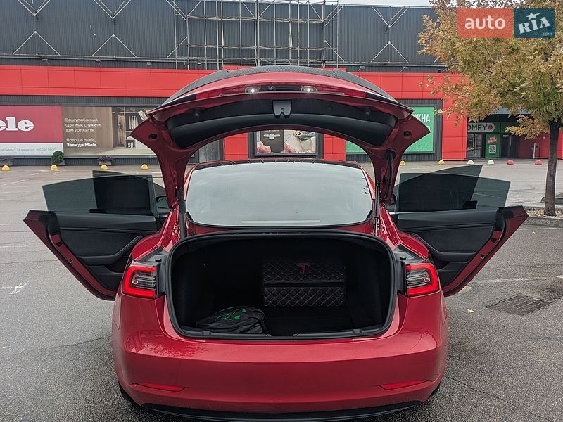 Седан Tesla Model 3 2023 в Києві фото 16 Седан Tesla Model 3 2023 в Києві