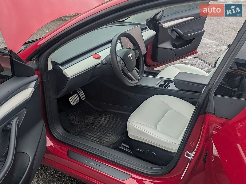 Седан Tesla Model 3 2023 в Києві фото 26 Седан Tesla Model 3 2023 в Києві